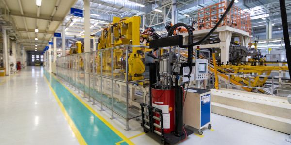 Electricistas Industriales · Instaladores Alta / Baja Tensión Mas de las Matas · Montaje de canalizaciones eléctricas y bandejas portacables